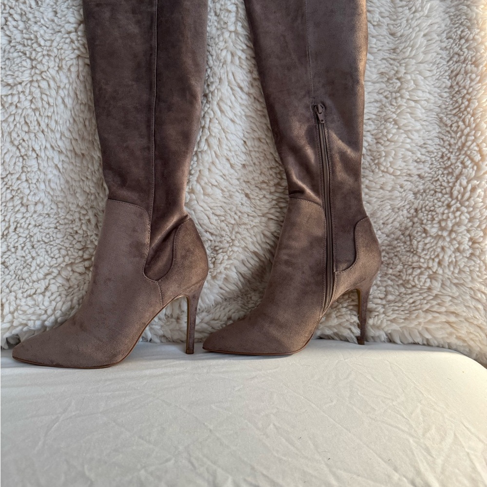 Chakra by Charles David